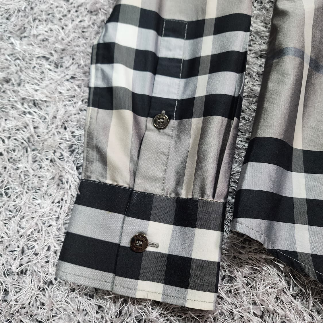 버버리 체크 셔츠 36 상품이미지4