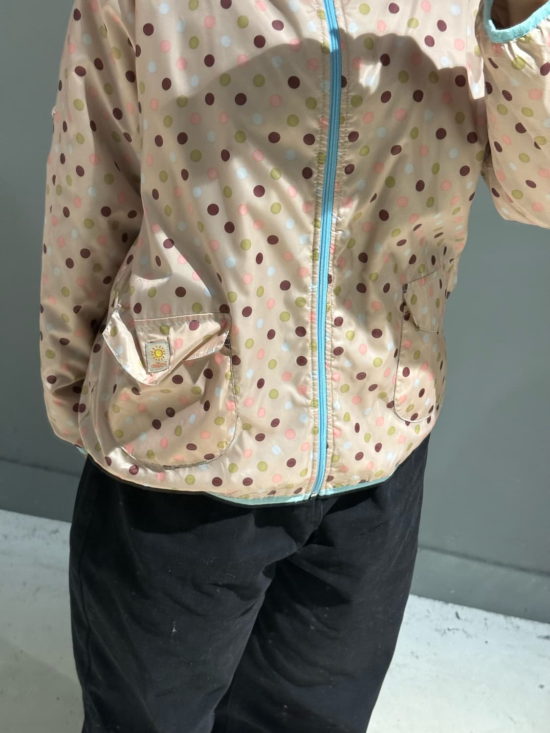 dot pattern pocket hood windbreaker  상품이미지2