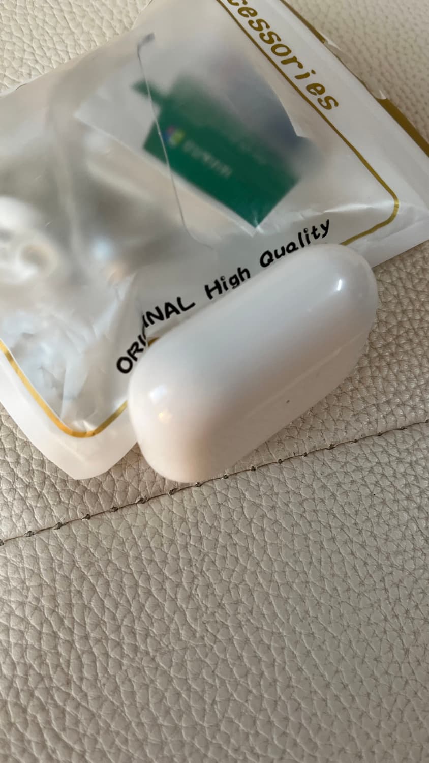 애어팟 프로2세대 본체 상품이미지8