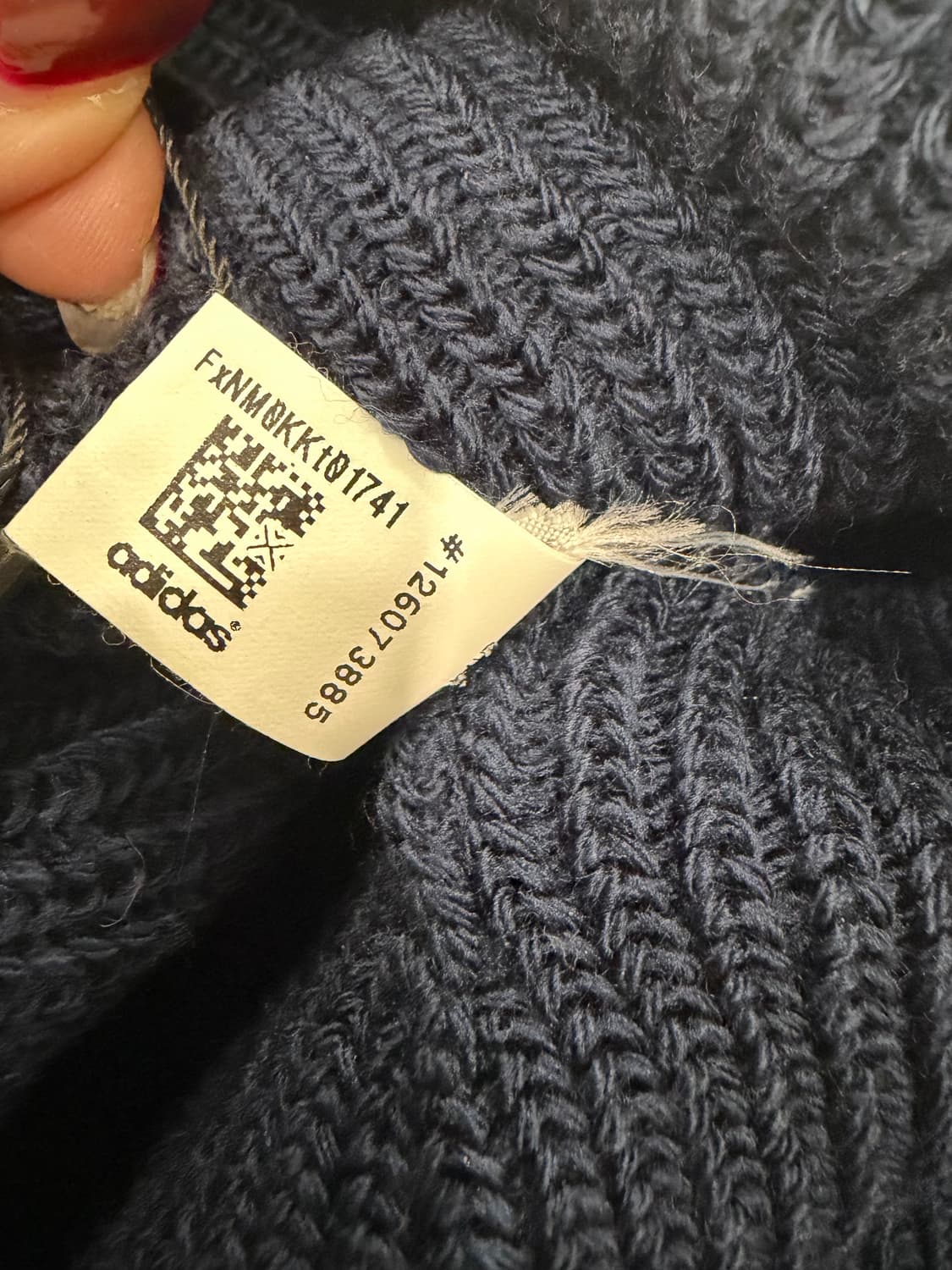 44. 아디다스 비니 상품이미지2