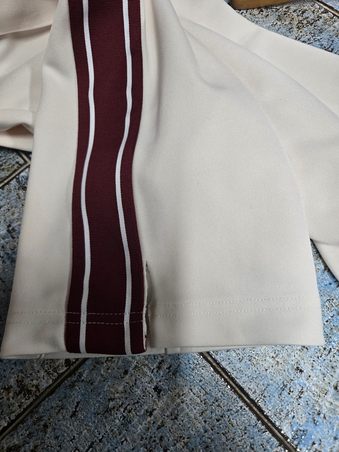 널디 NERDY 크림색 팔레트 트랙 팬츠L 상품이미지5