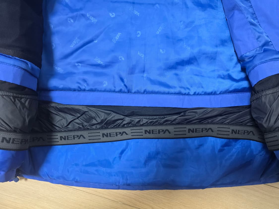 네파 유틸리티 바람막이 M 상품이미지4