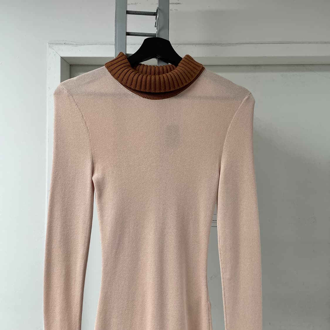 빅토리아베컴 목폴라 니트 2(W) 상품이미지2