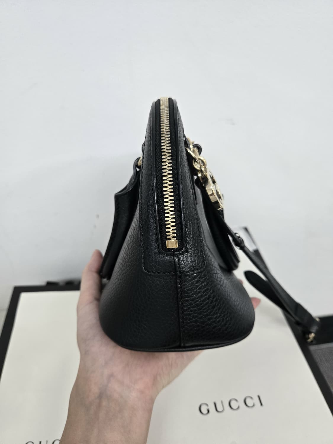 [보증서 정품]구찌 돔 인터로킹 크로스백 상품이미지3