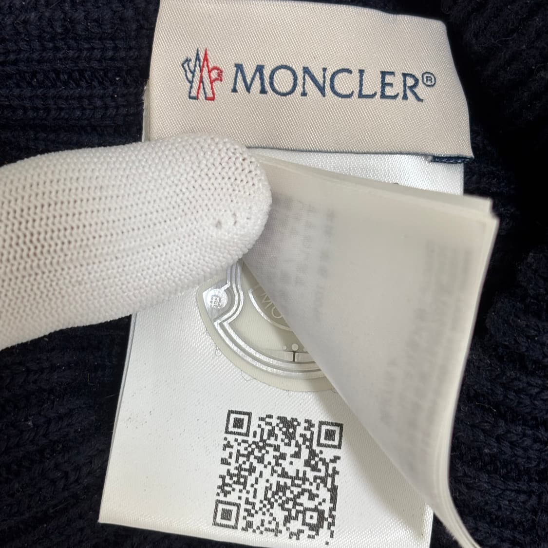 [OS]몽클레어 와펜패치 비니 상품이미지3