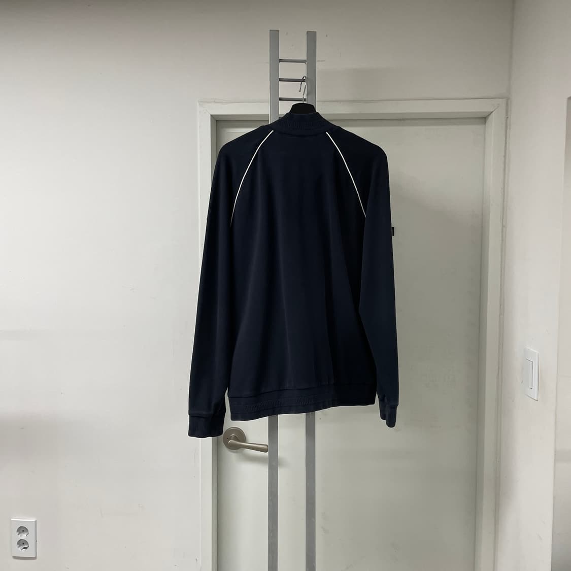 몽클레어 네이비 집업 XL  상품이미지8