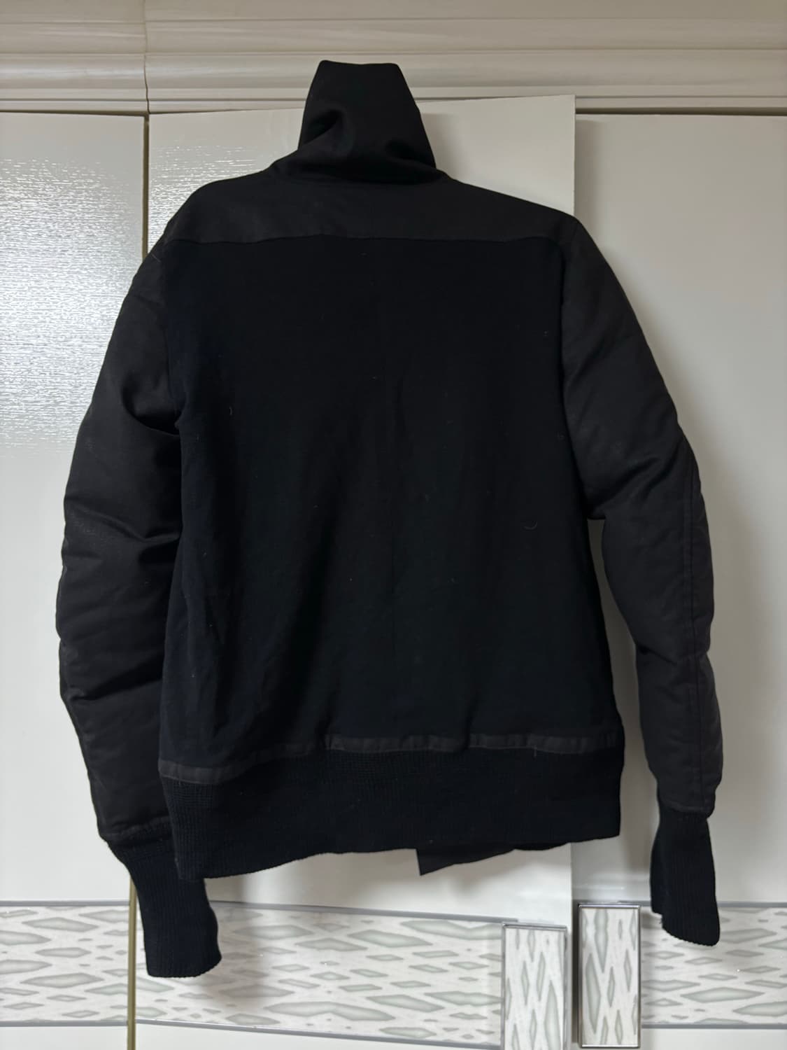 비리디안 하이넥 봄버 패딩 상품이미지3