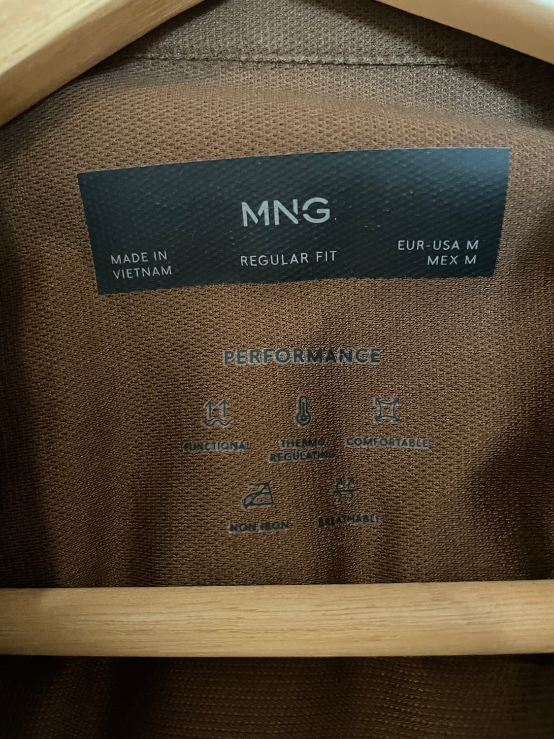 망고 퍼포먼스 셔츠 브라운 M 상품이미지3