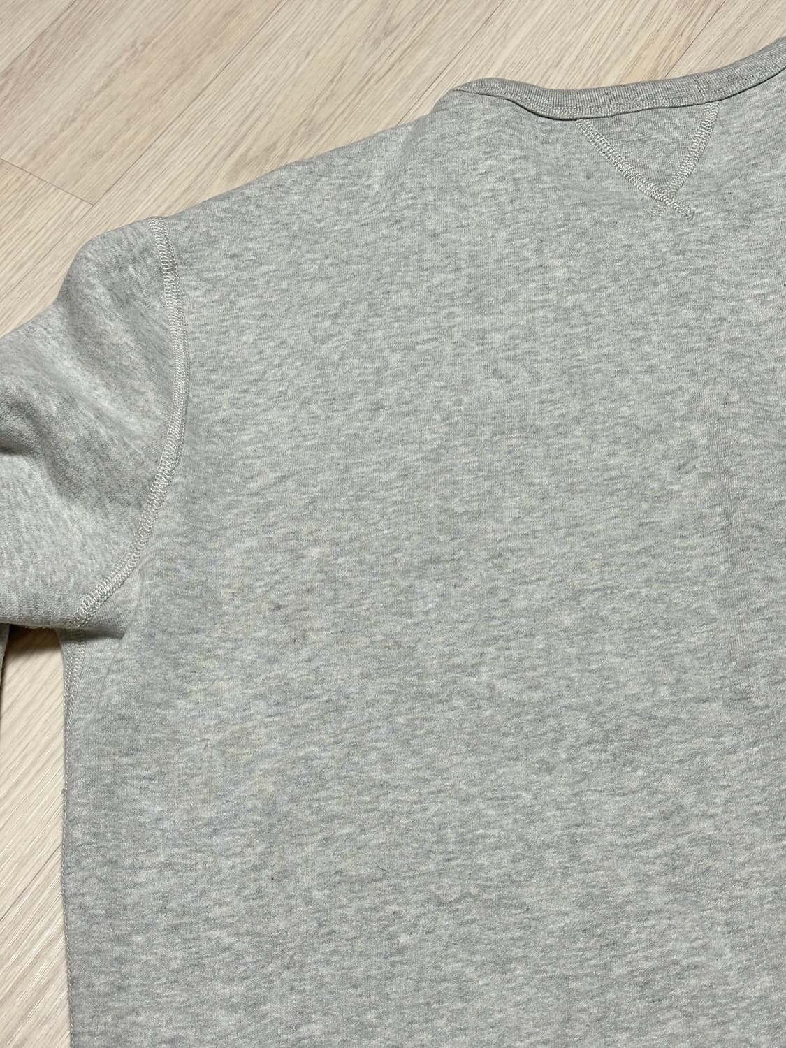 폴로 랄프로렌 신형 스펠아웃 아치로고 맨투맨 그레이 상품이미지5