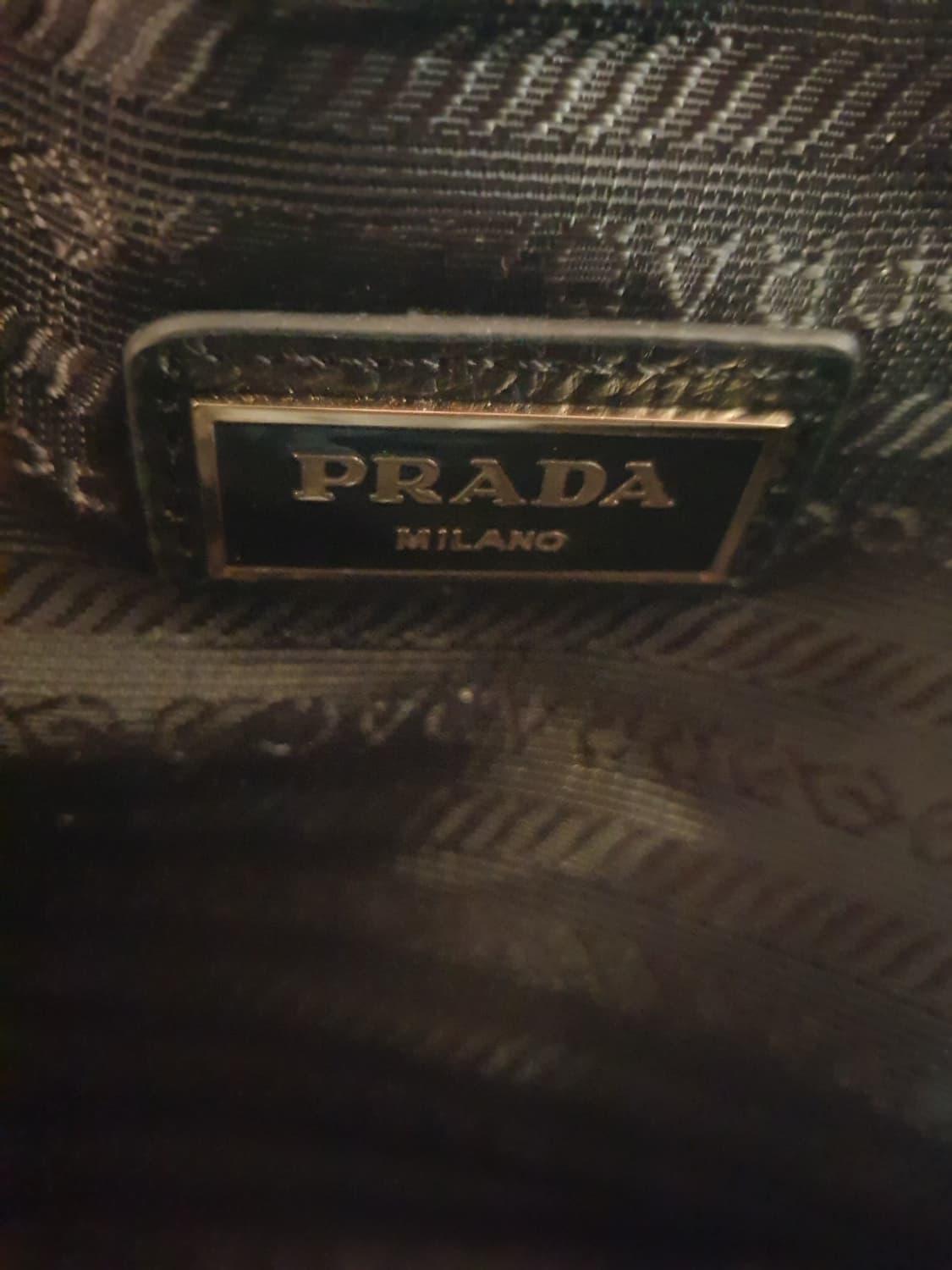 프라다 카메라백 팔아요 상품이미지8