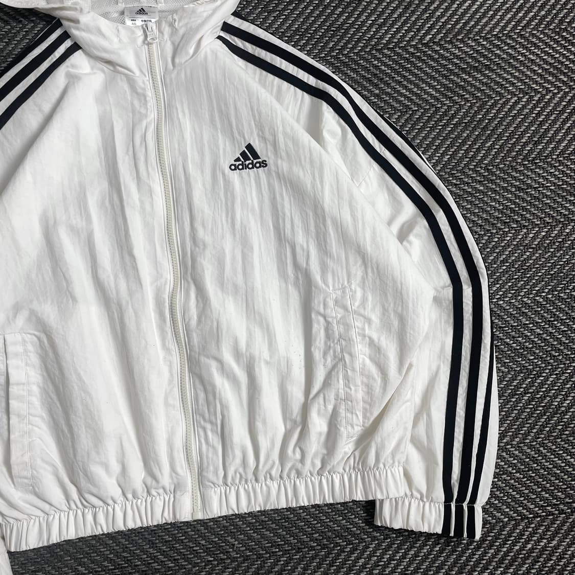 아디다스 신형 나일론 우븐 크롭 바람막이o 3586 상품이미지2