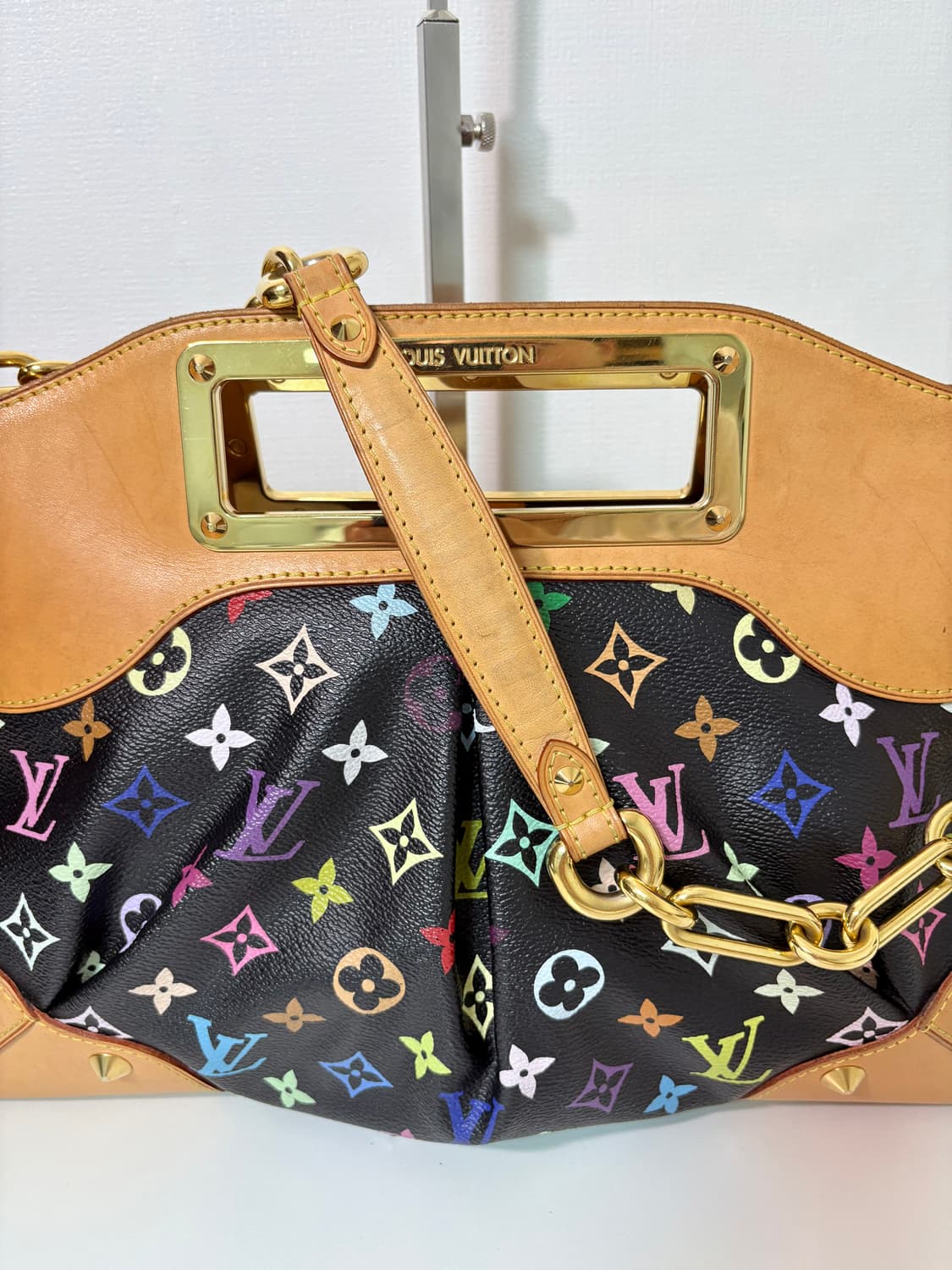 루이비통 무라카미 블랙 멀티 주디백 상품이미지6