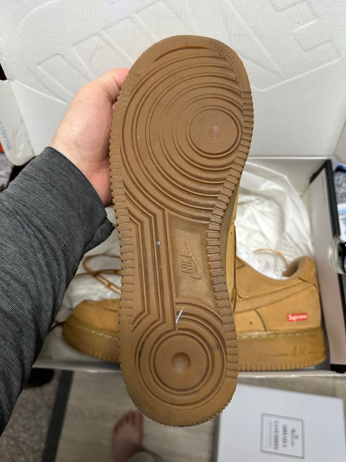 275 나이키 슈프림 에어포스원 된장 플렉스 상품이미지8