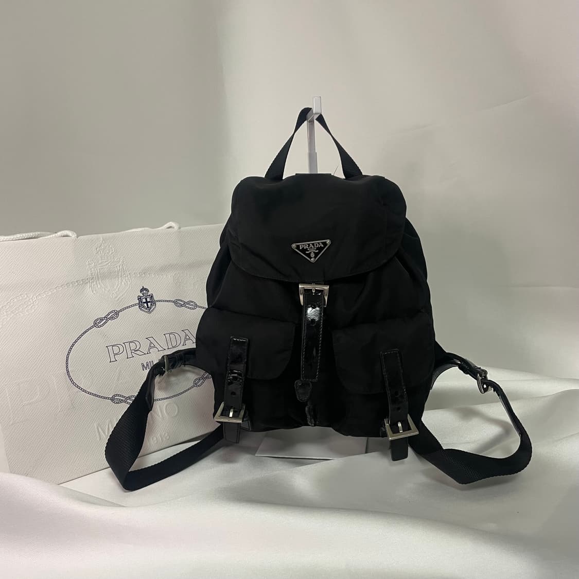 프라다 블랙 포코노 리나일론 백팩 상품이미지10