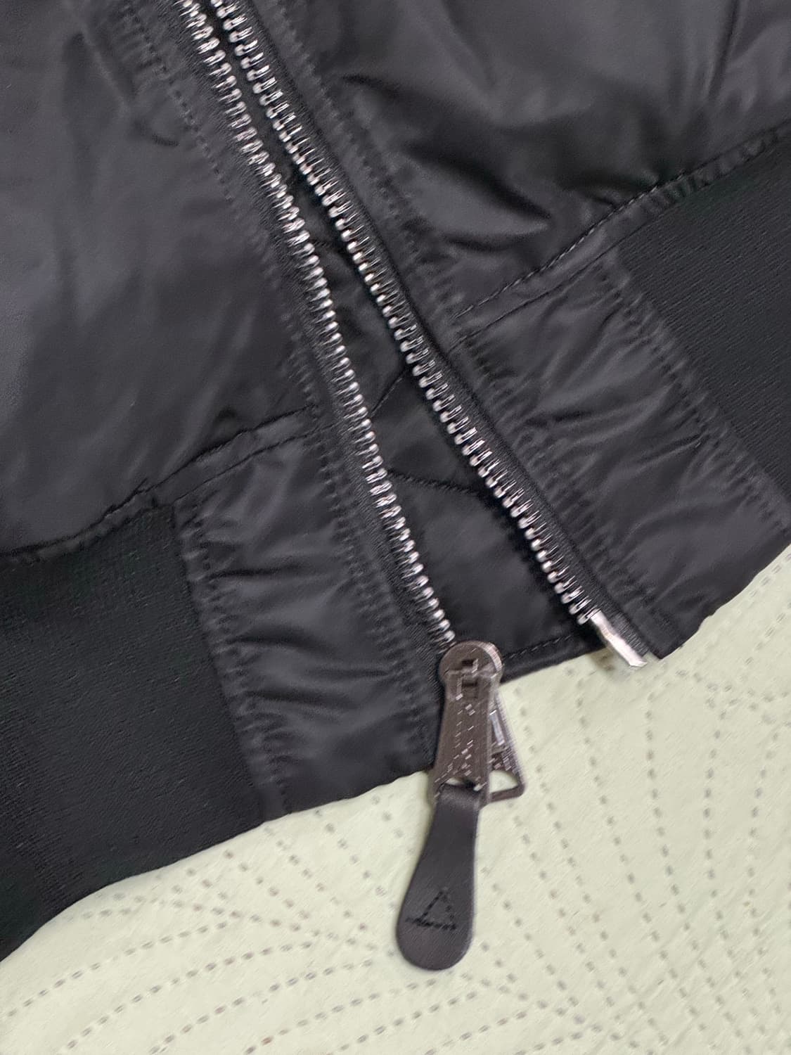 일파인더스트리 ma1봄버 블랙 새상품 상품이미지2