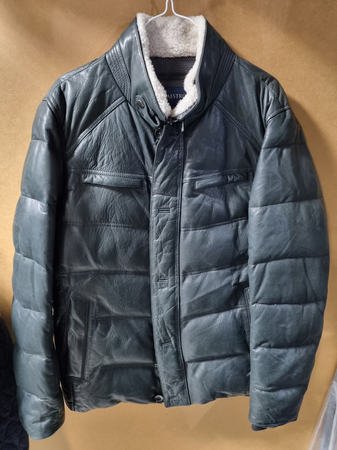 마에스트로 남성 양가죽 구스패딩  상품이미지1