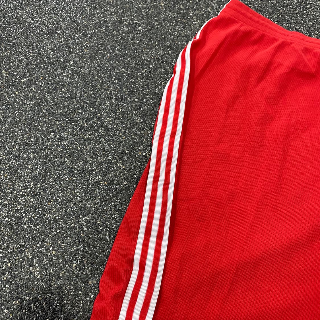 아디다스 아디컬러 3S 니트 스커트 B4220 상품이미지5