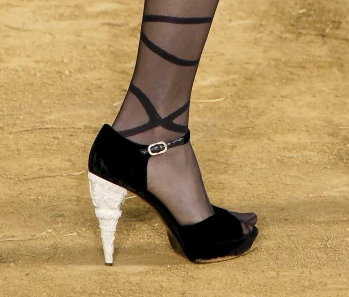 (런웨이 피스) 샤넬 웨딩케이크 메리제인 힐 상품이미지1