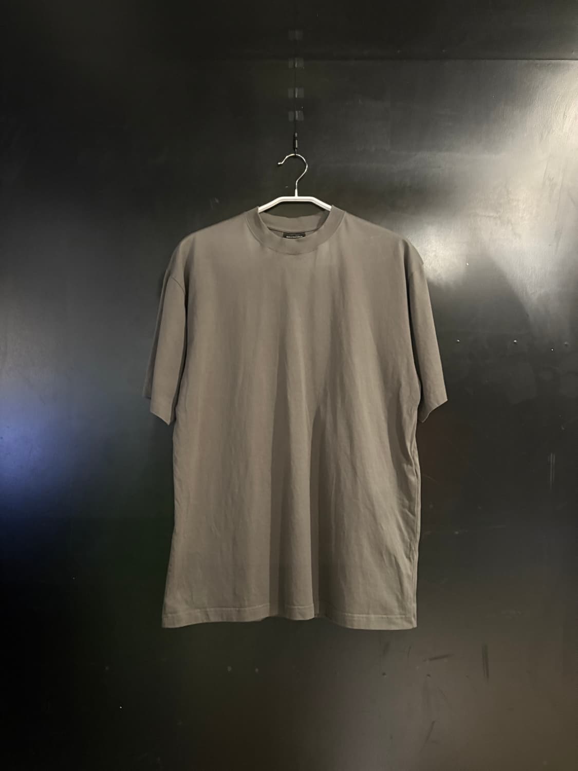 발렌시아가 케어라벨 프린팅 반팔티 상품이미지1