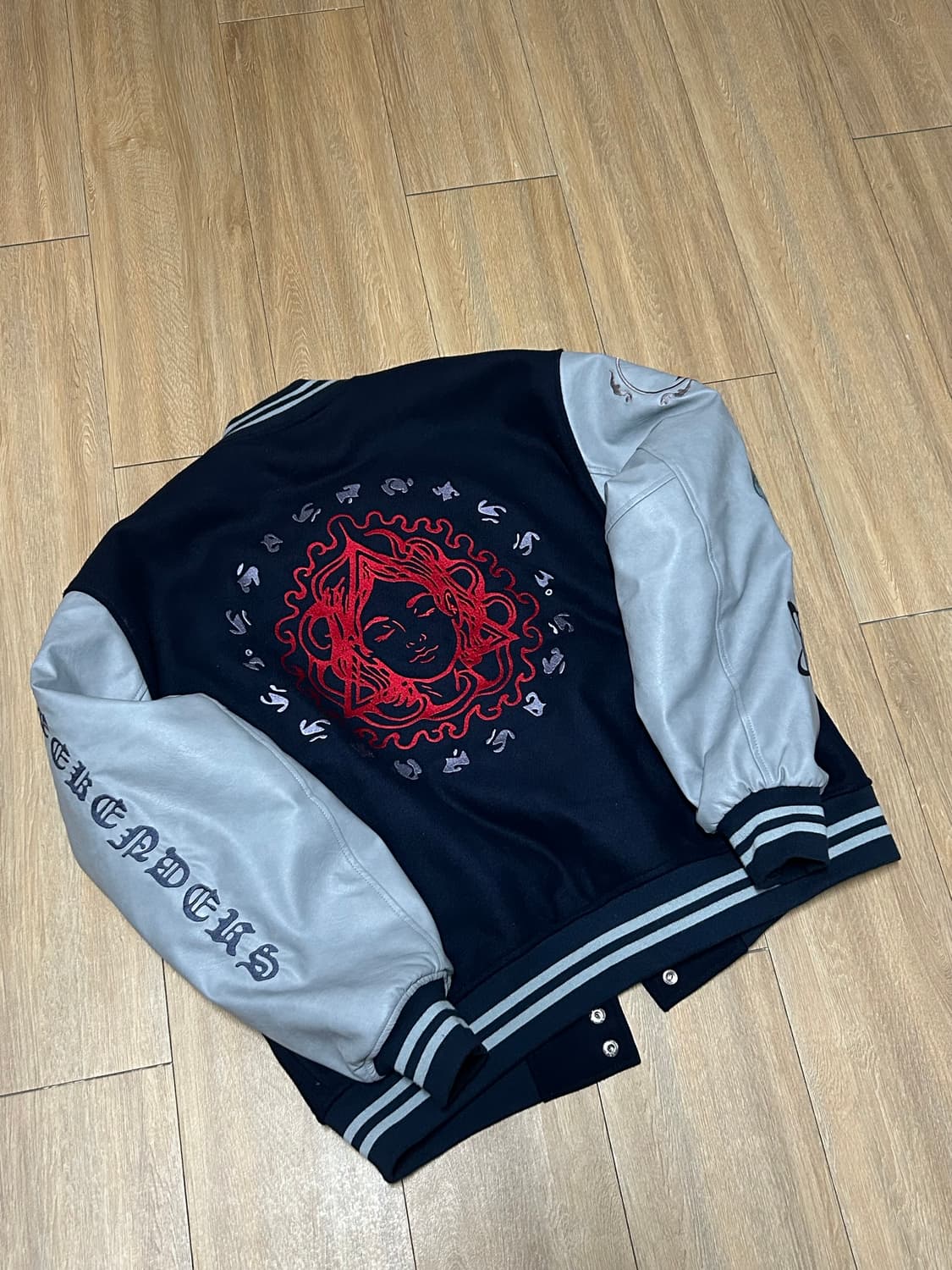 XL) 위캔더스 바시티 상품이미지3