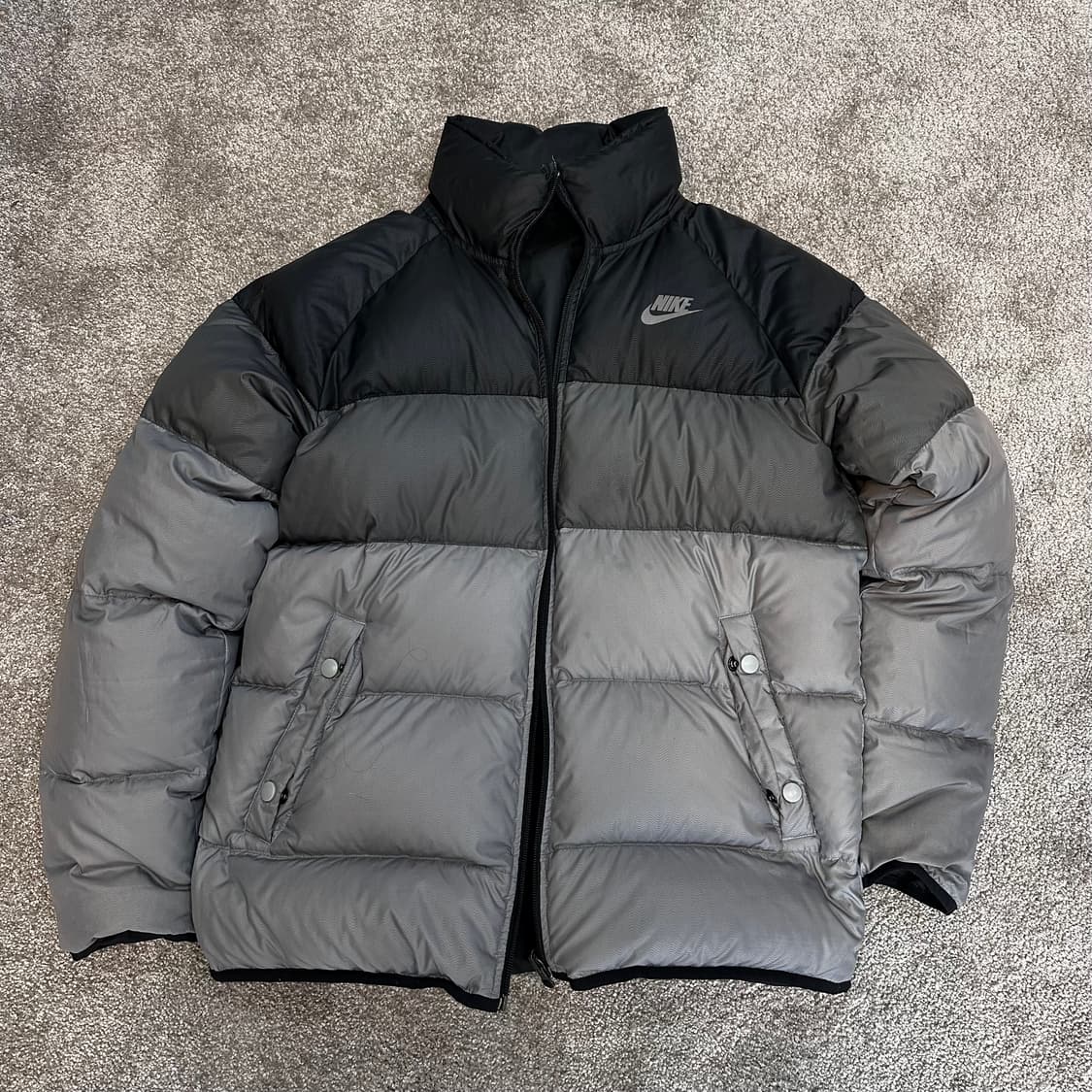 나이키 550 하이브리드 리버서블 다운 패딩M 상품이미지2