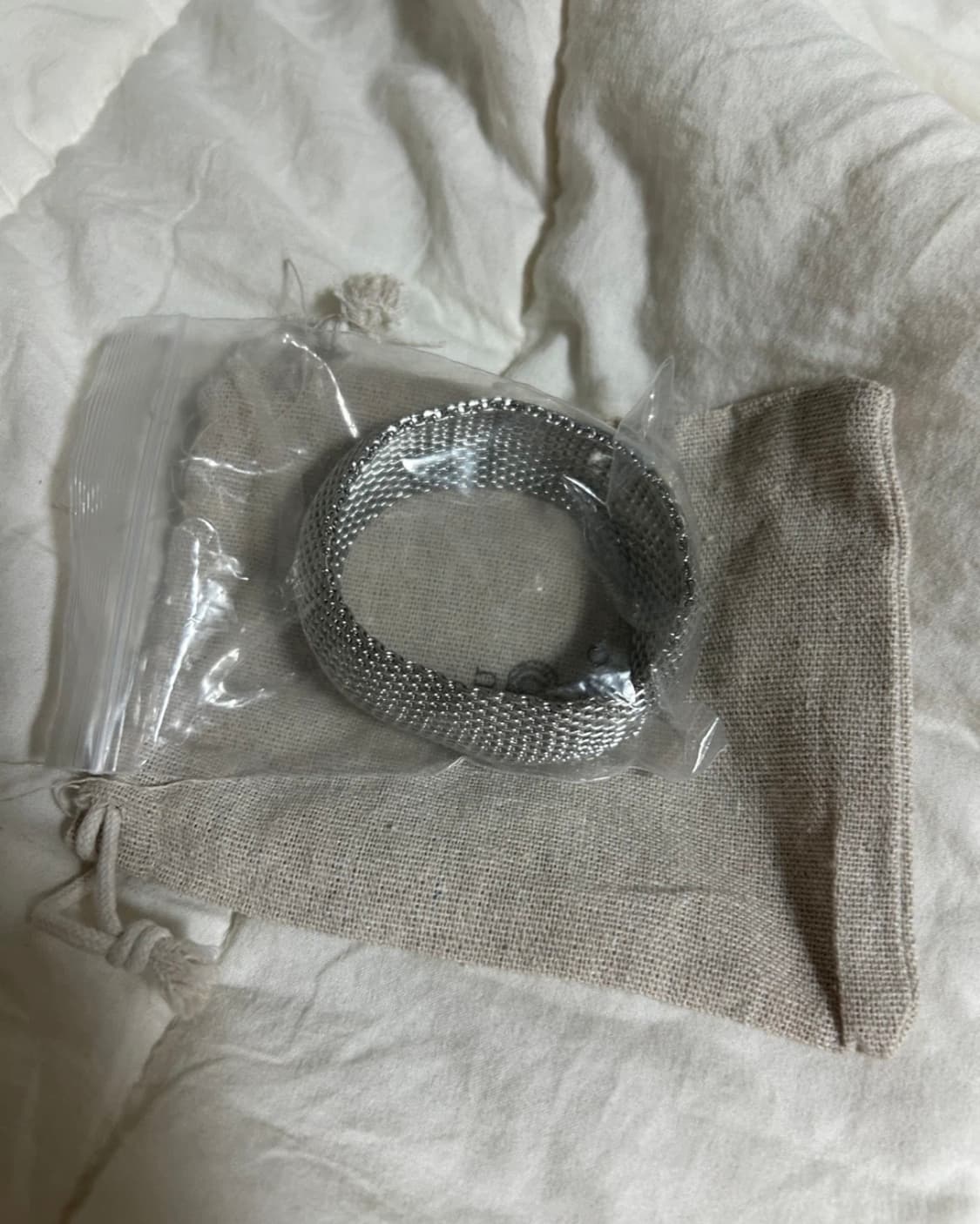 [새제품] 우코샵 메쉬 뱅글 상품이미지3