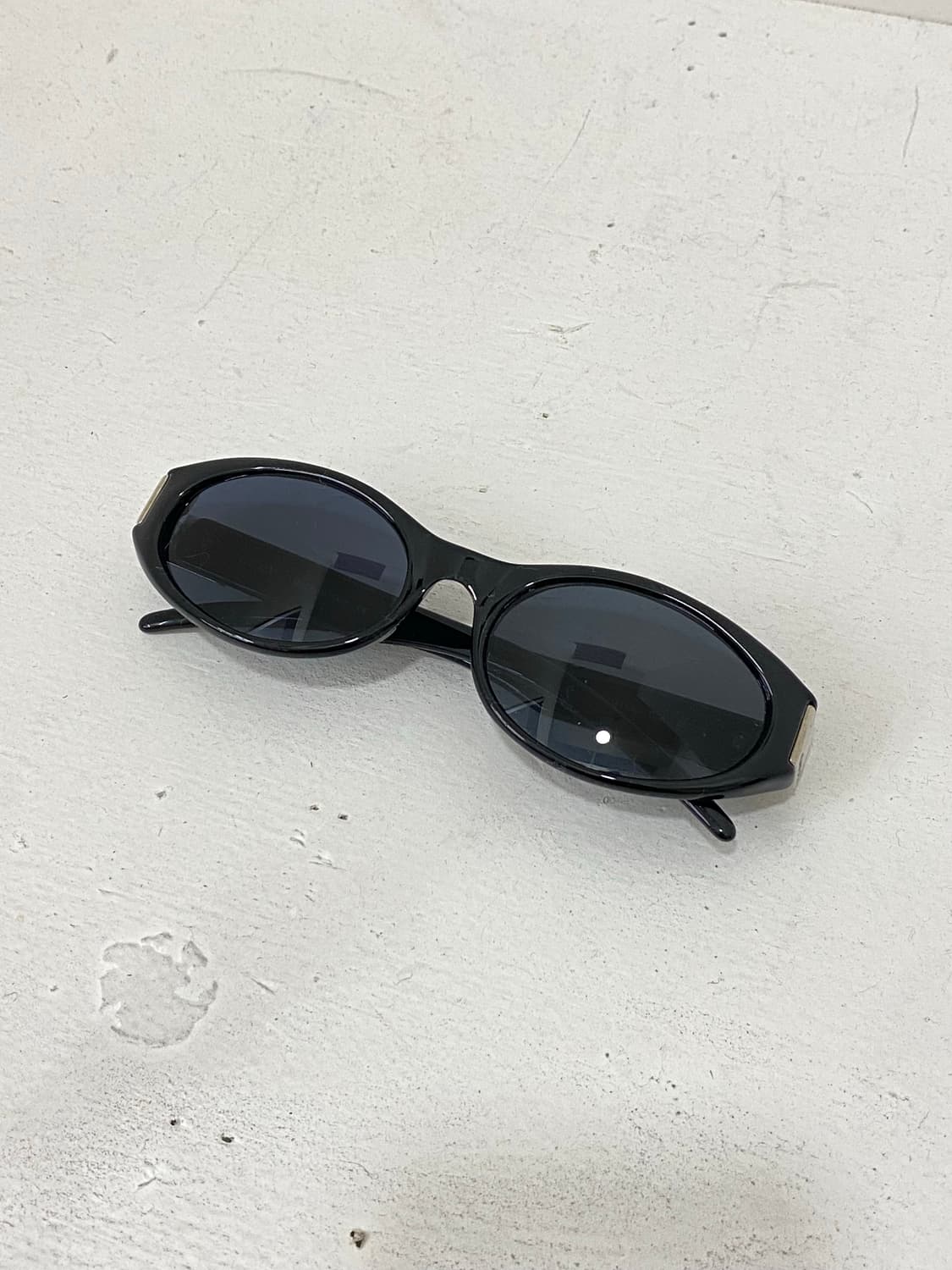 Gucci gg2411/s 블랙 선글라스 상품이미지5