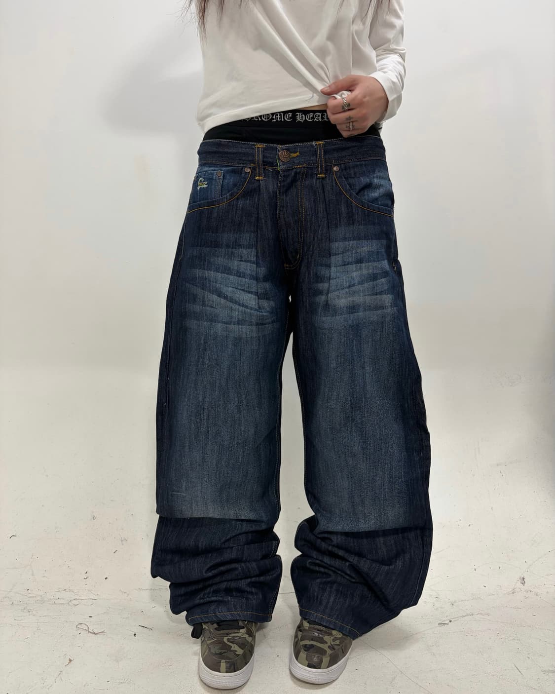 90s 빈티지 악어패치 캣워싱 와이드팬츠 상품이미지3