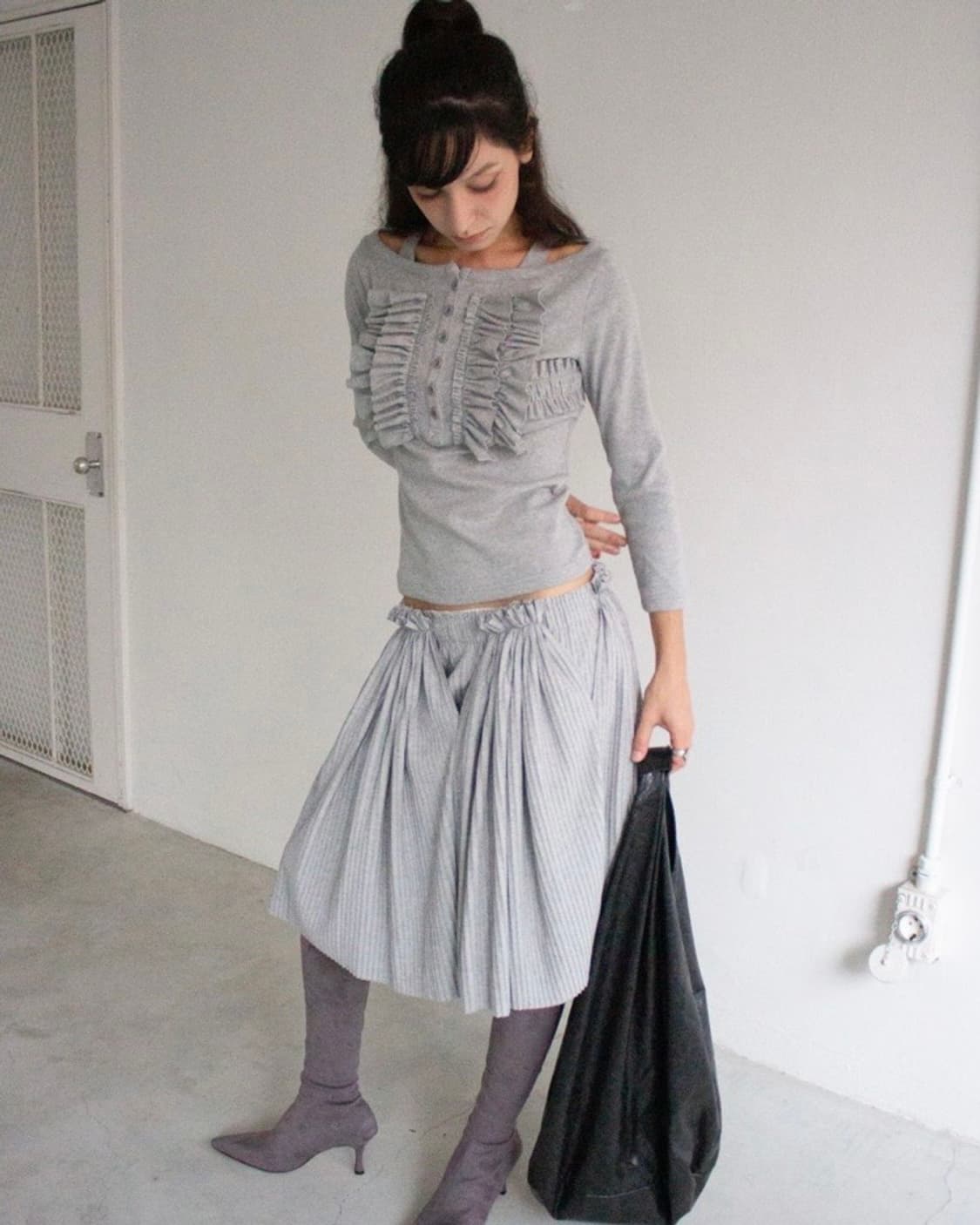 pauline 폴린느 러플 더블 롱슬리브 티 상품이미지4