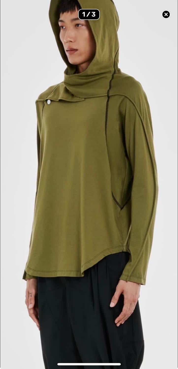 키코 코스타디노브 후드티 상품이미지2