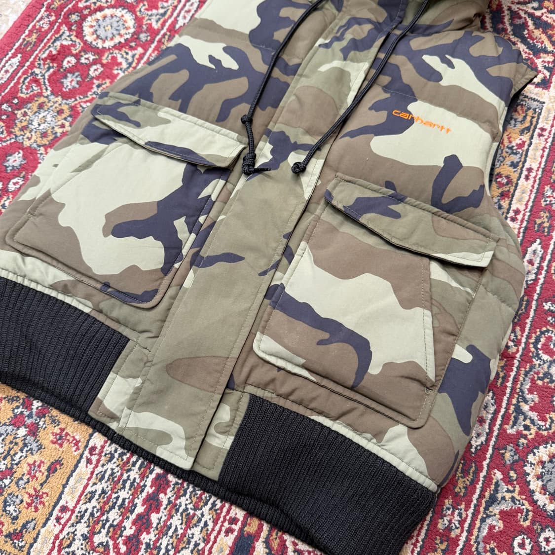 칼하트 카모 덕다운 후드 베스트 [ 44 ] 상품이미지3