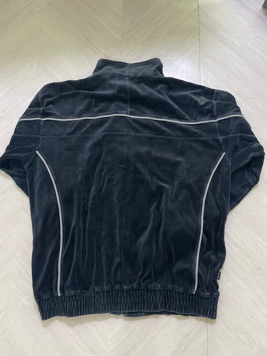 션존 벨루아 자켓  상품이미지6