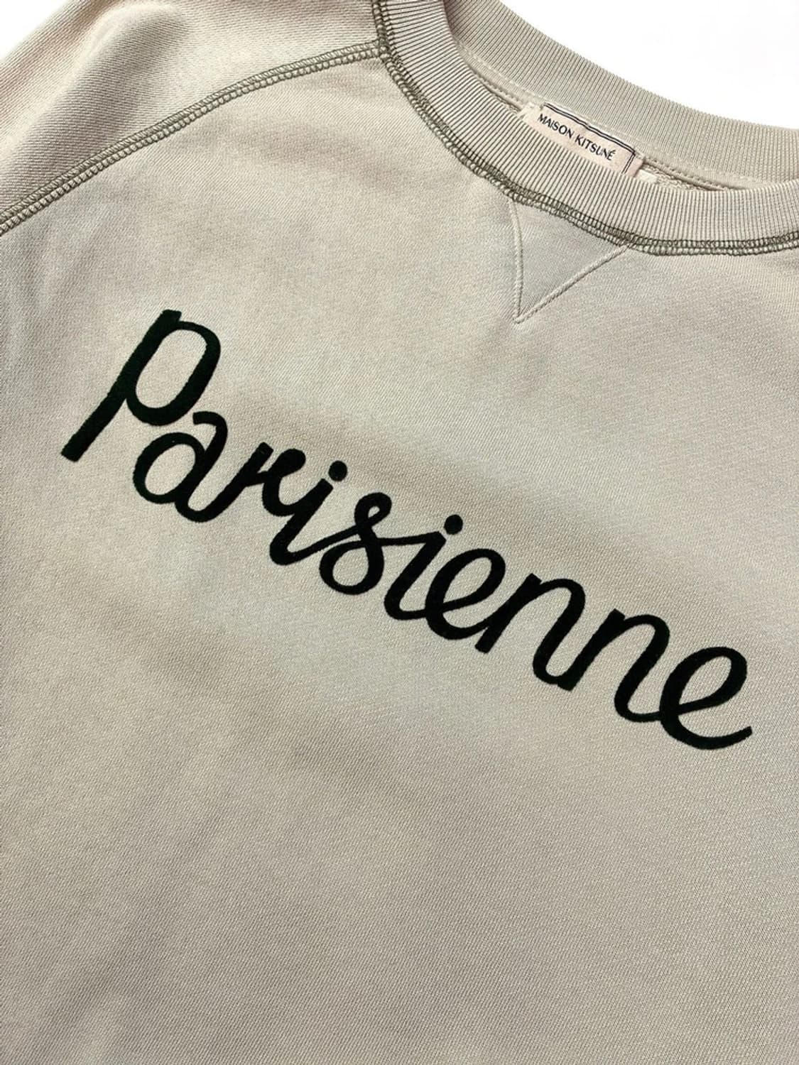 메종키츠네 파리지엥 스티치 숏 맨투맨 PN5542 상품이미지4