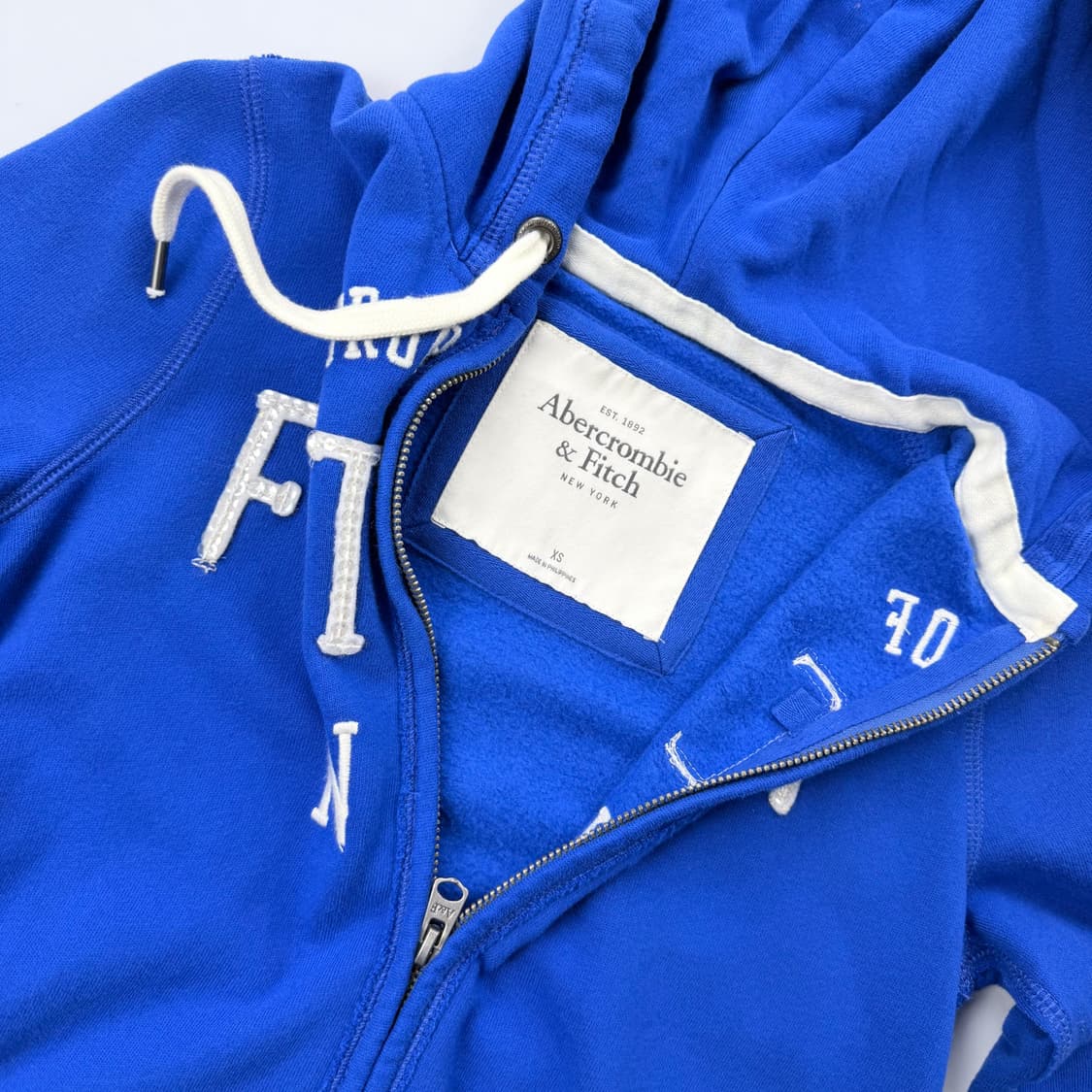 아베크롬비 슬림핏 자수로고 블루 후드집업 상품이미지4