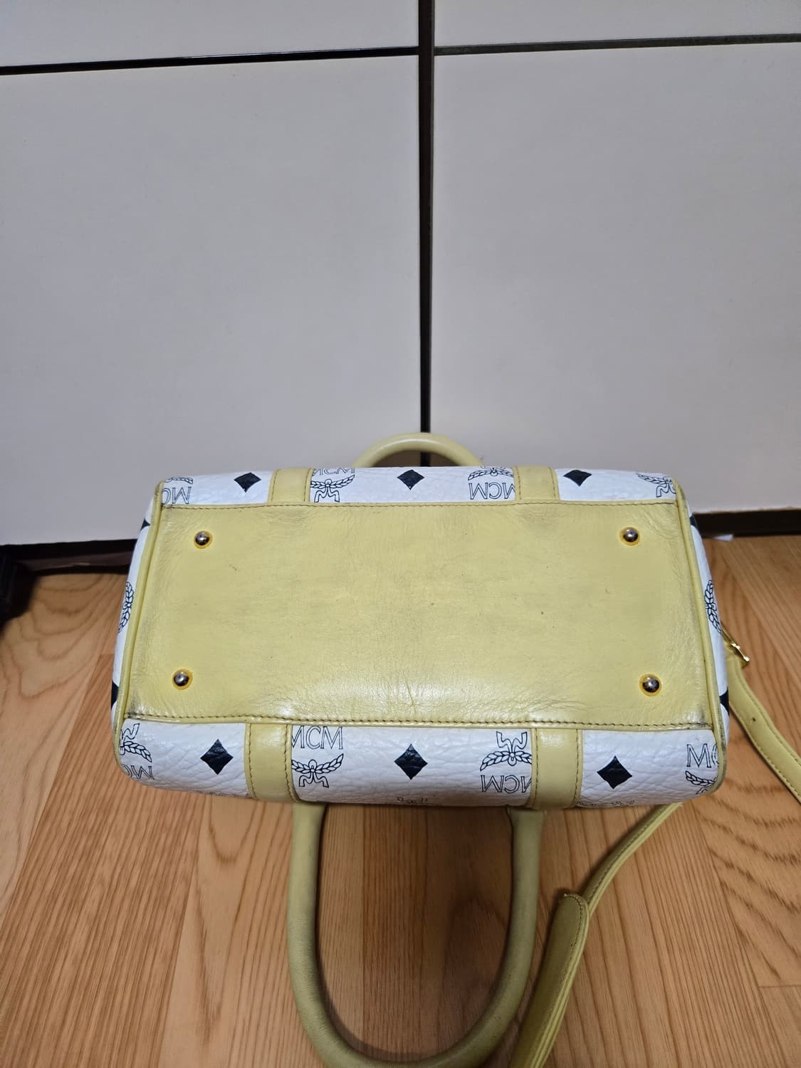 MCM 비세토스 미니 토트백 크로스백 상품이미지5