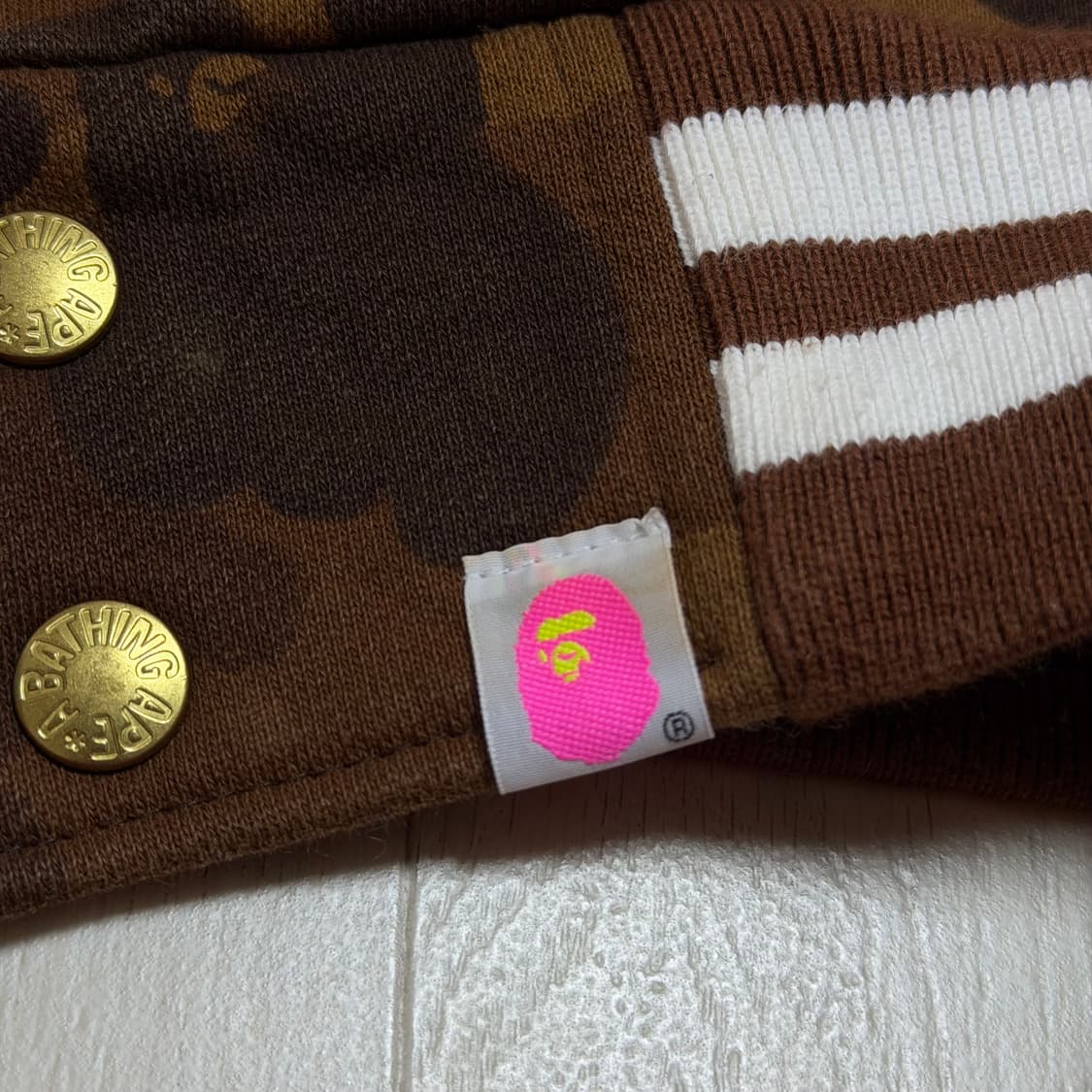 베이프 카모 바시티 자켓 상품이미지5