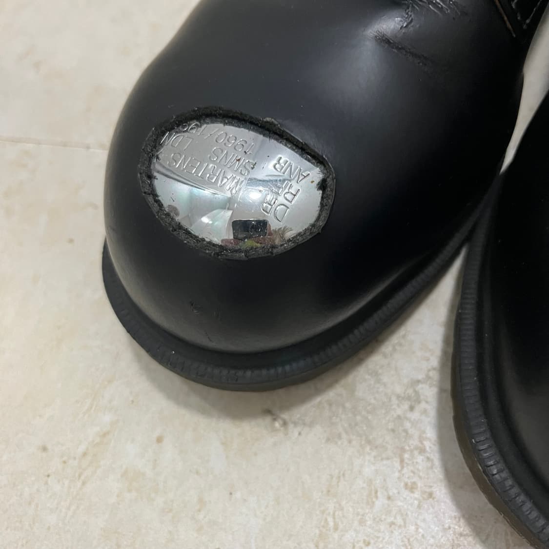 닥터마틴 스틸토 한 쪽 상품이미지3