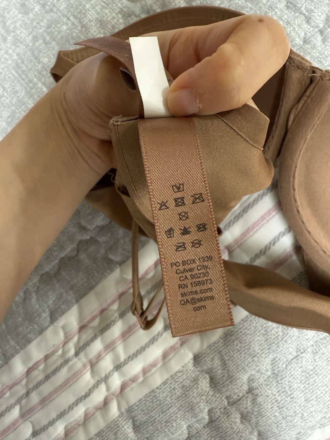 SKIMS 스킴스 티어드롭 푸쉬업 브라 34B 상품이미지7