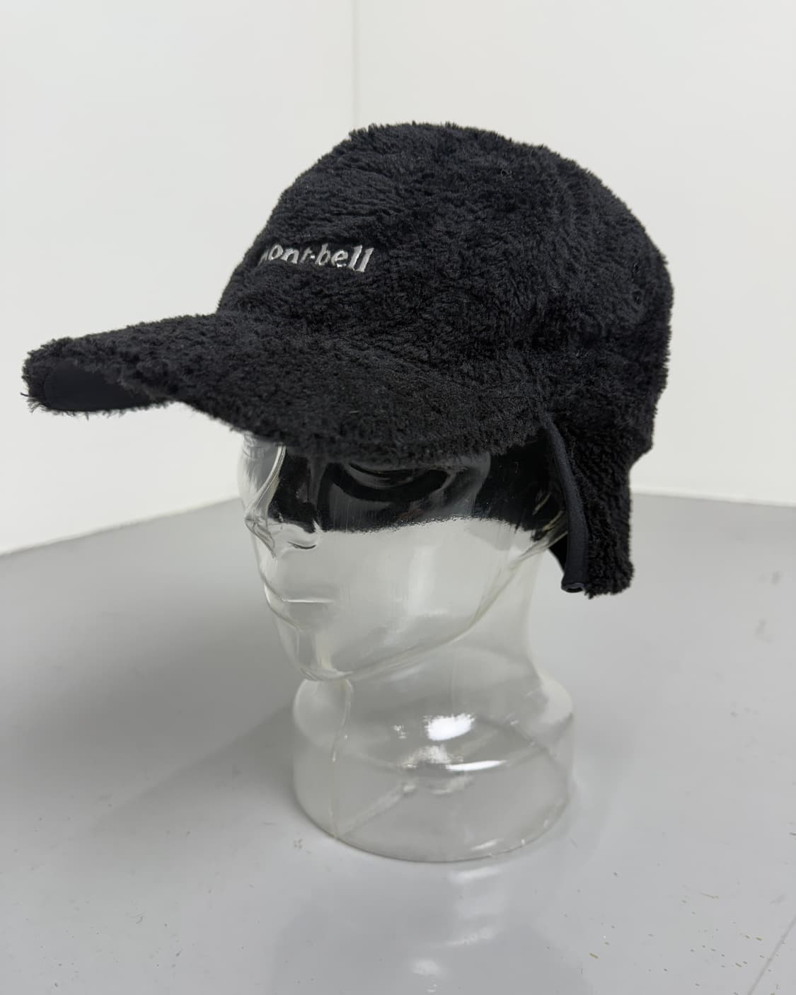 Montbell Black Vintage Fleece TrooperHat 상품이미지3