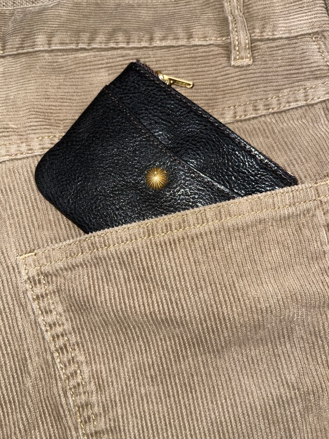 러스틱 리벳 가죽지갑  상품이미지2