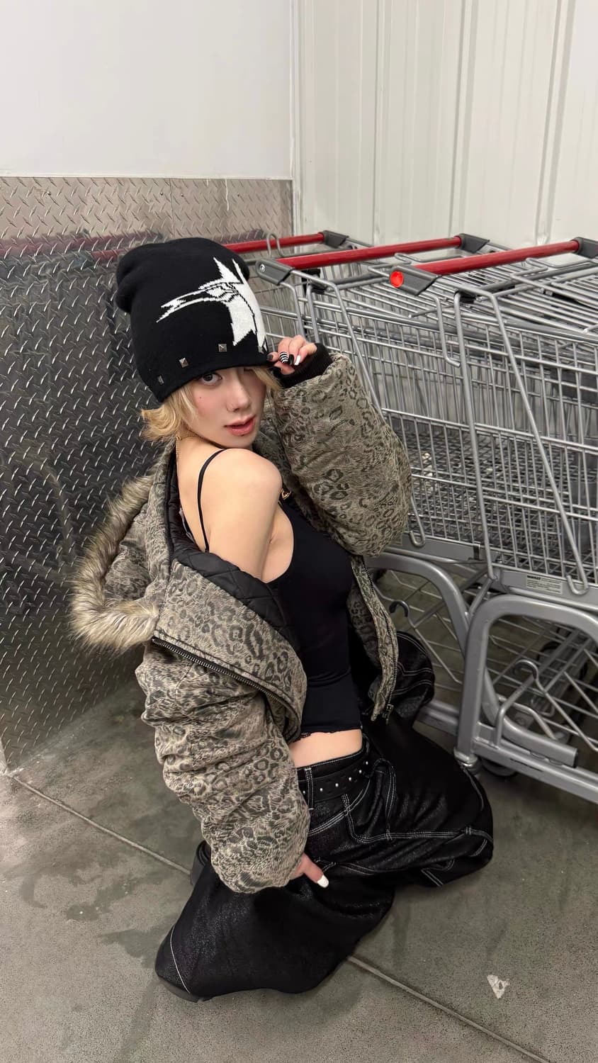 Washed Leopard Hooded Puffer Jacket 상품이미지9