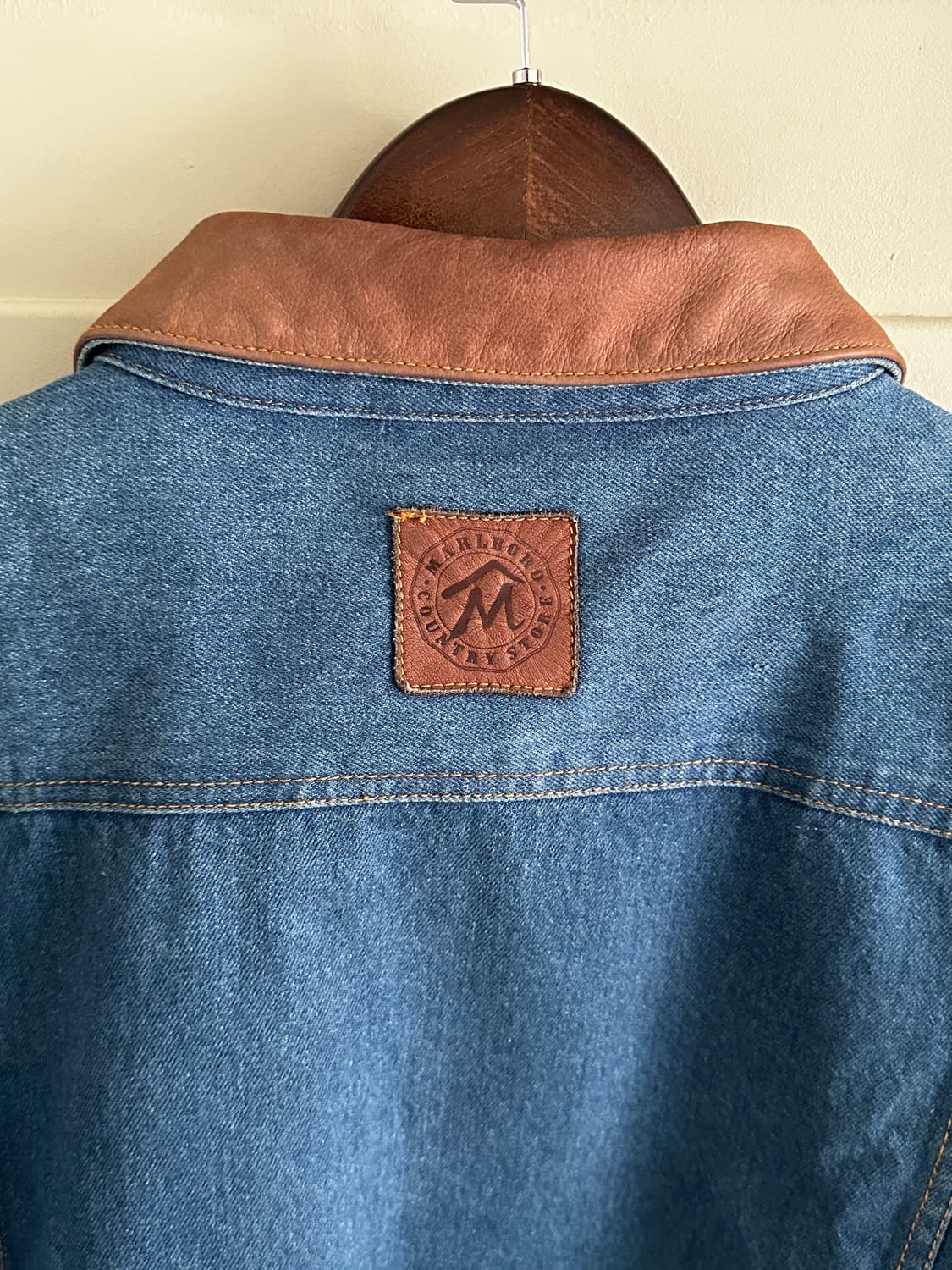 90s Marlboro Country Store Denim Jacket 상품이미지6