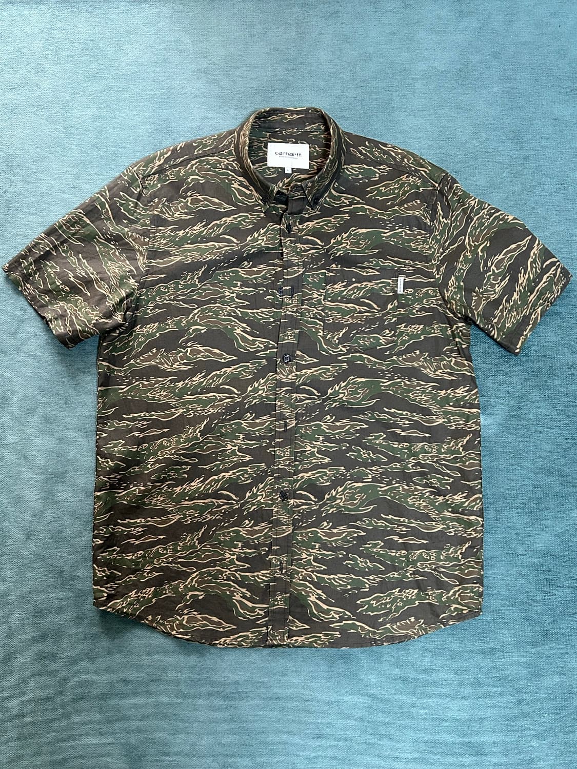 칼하트 카모 타이거 반팔 셔츠 상품이미지1