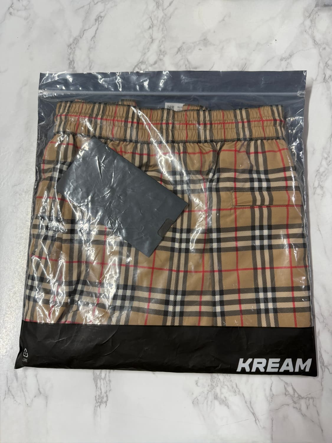 버버리 스몰 스케일 체크 드로우코드 스윔 쇼츠 아카이브 베이지 XXL 상품이미지1