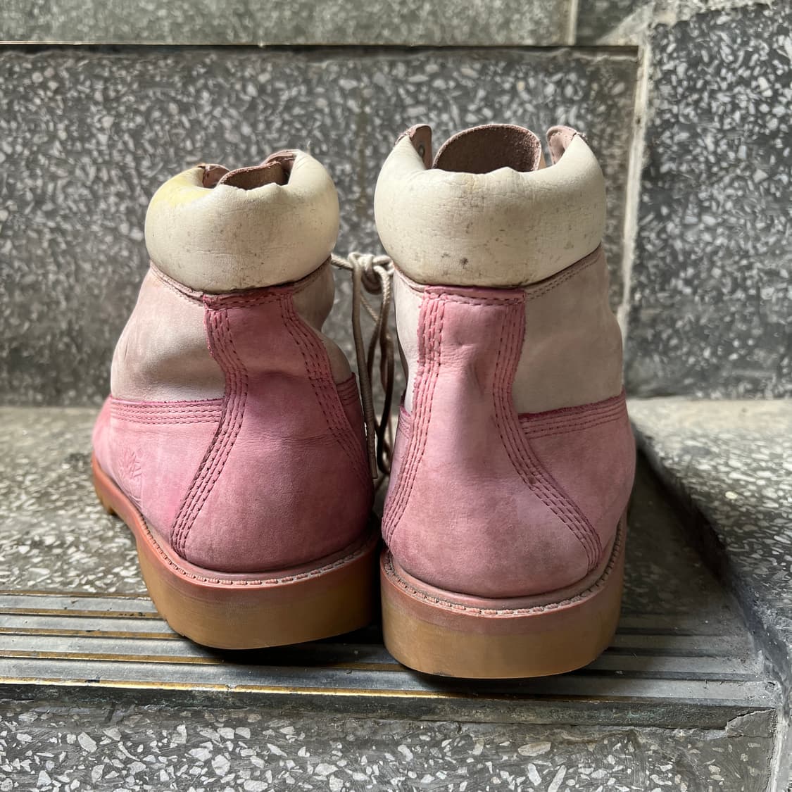 팀버랜드 6인치 클래식 프리미엄 핑크 부츠 상품이미지3