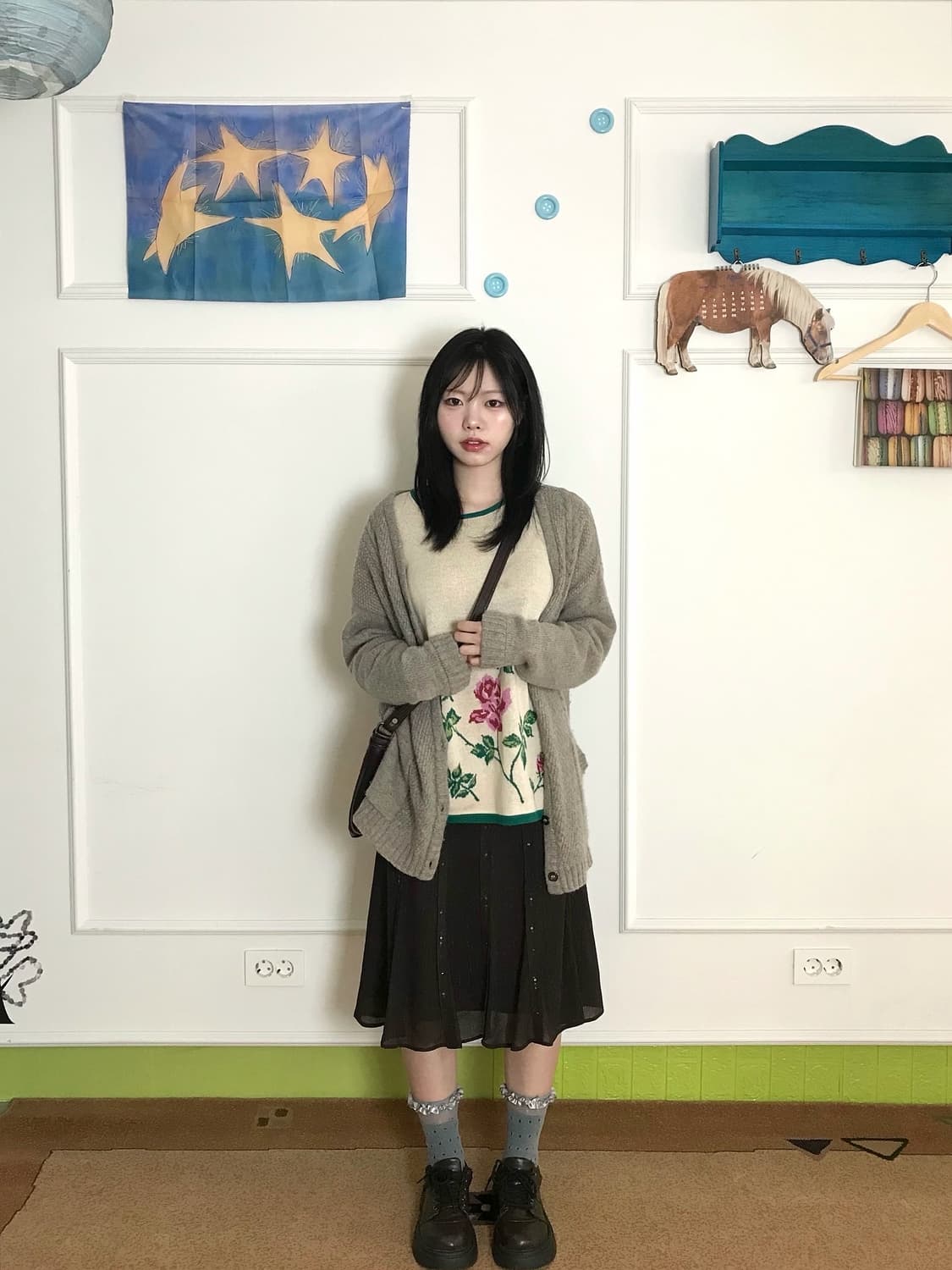 플라워 니트와 은은한 스팽글이 포인트인 스커트 조합🌷 상품이미지2