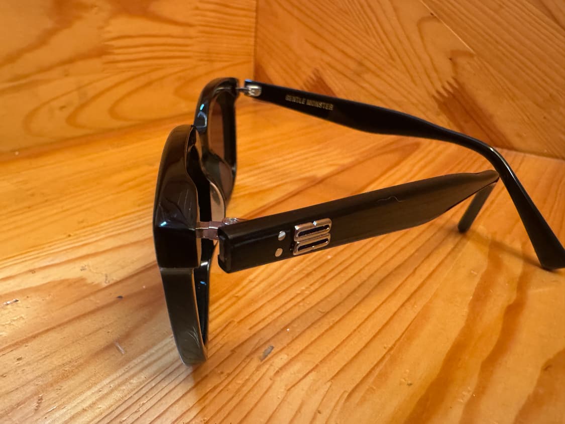 젠틀몬스터 퀸01 상품이미지3