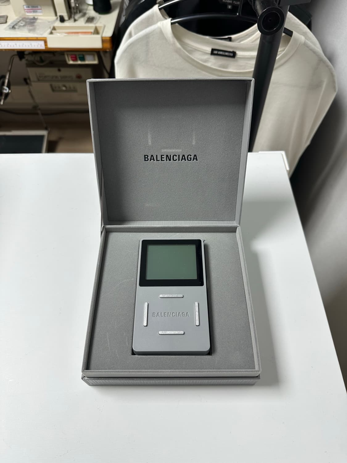 발렌시아가 스네이크 게임기  상품이미지1