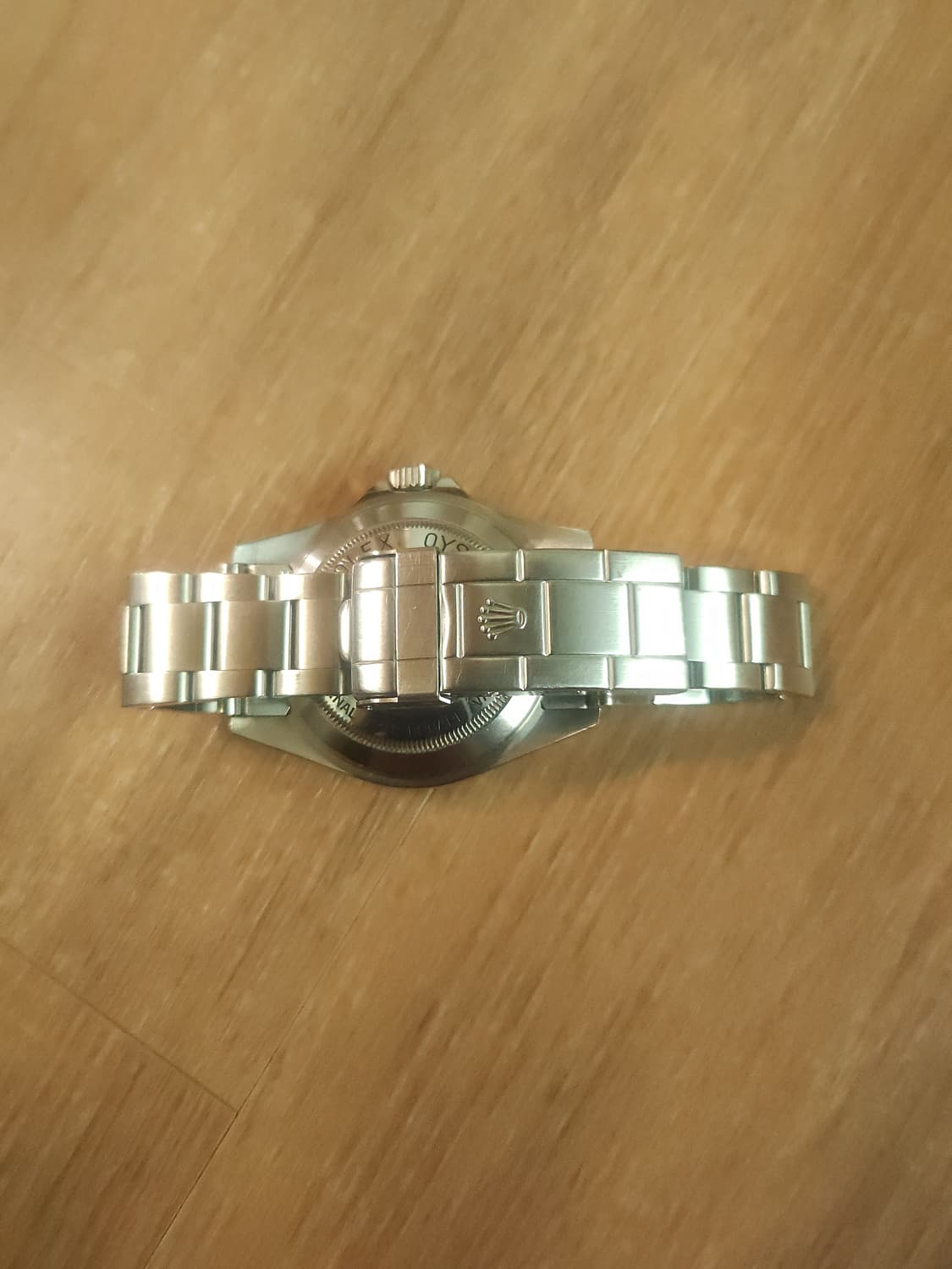 롤렉스 씨드웰러 16600 40mm 퍼페츄얼 스틸 블랙 오이스터 시계 상품이미지7