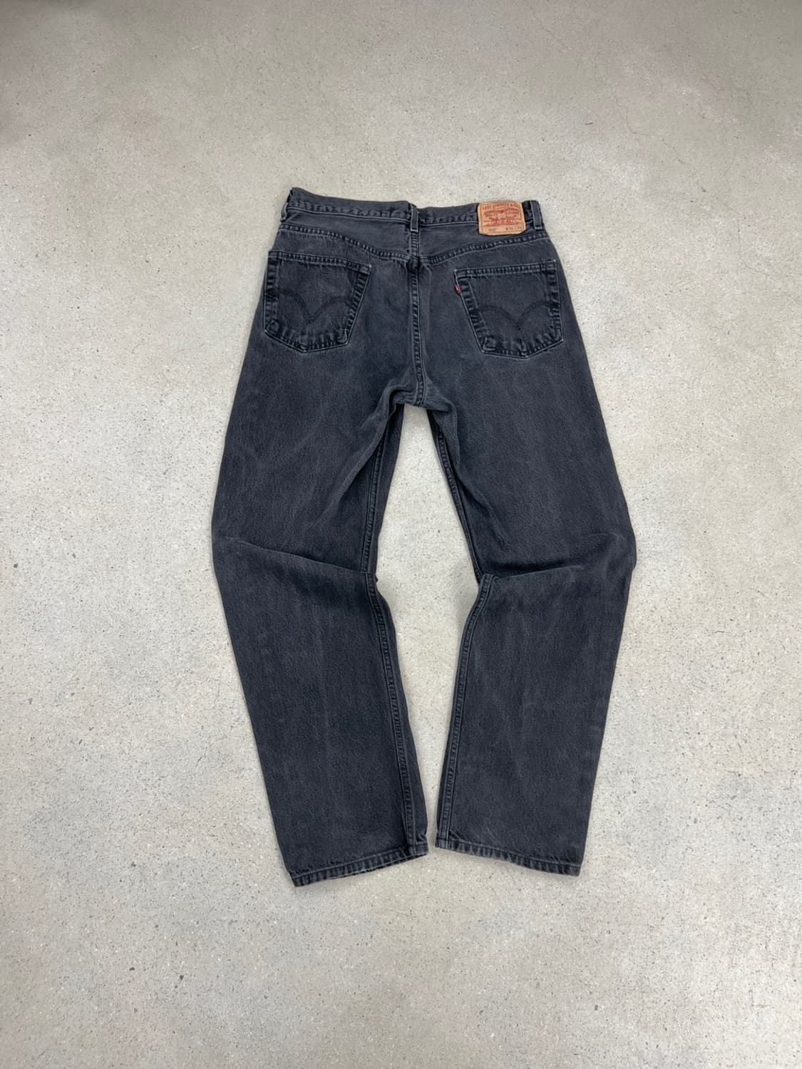 리바이스 00s 550 블랙 데님 팬츠 / 34 x 33 상품이미지1